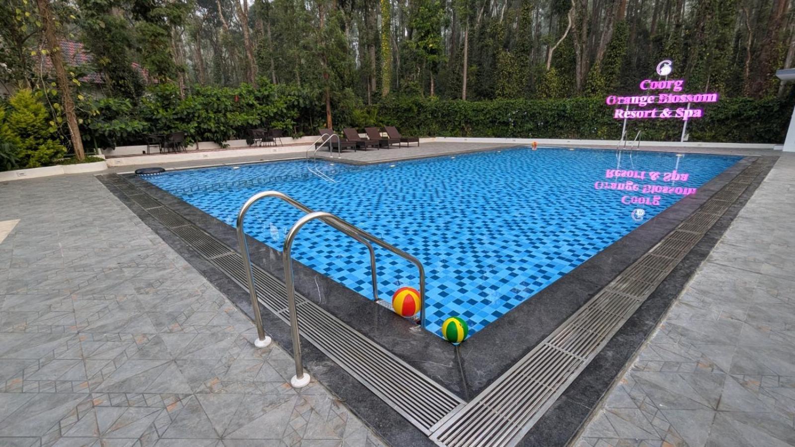 Coorg Orange Blossom Resort And Spa Suntikoppa Exterior photo