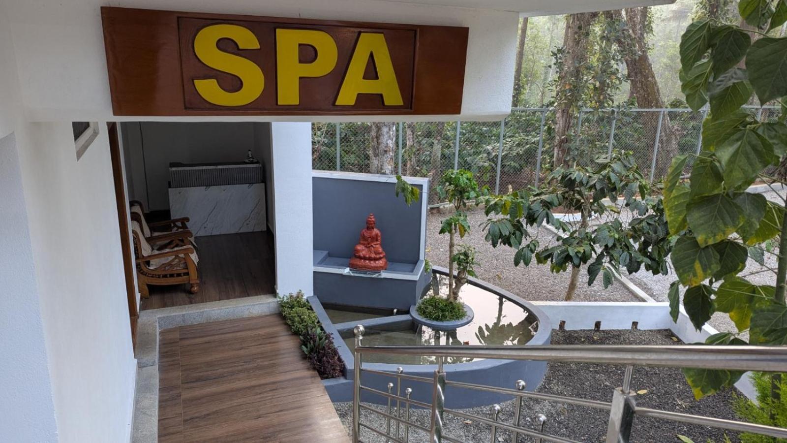 Coorg Orange Blossom Resort And Spa Suntikoppa Exterior photo